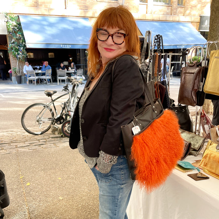 *NEW* Bella Nouveau Chocolate w Orange Fur