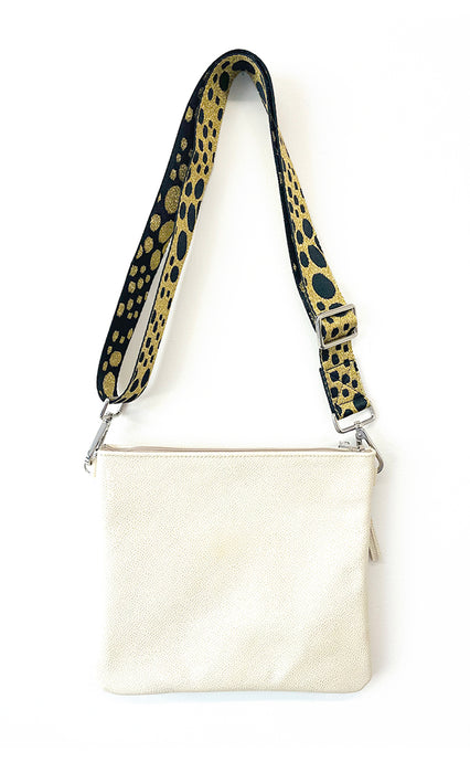 *NEW* Buca Pocket Creme Pebble