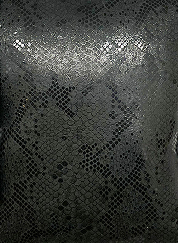 Haley Wristlet Coal Reflection