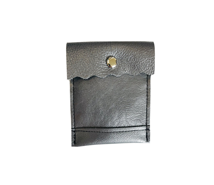 *NEW* Minnie Gunmetal Scallop
